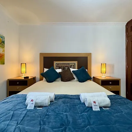 Albufeira Stylish 4 By Homing * Calicos (Albufeira)