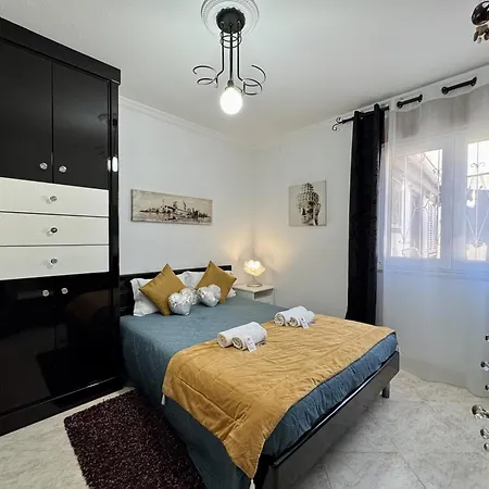 Albufeira Stylish 4 By Homing Calicos (Albufeira)