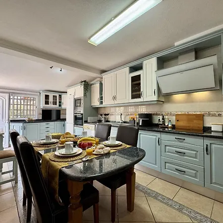 Albufeira Stylish 4 By Homing Διαμέρισμα