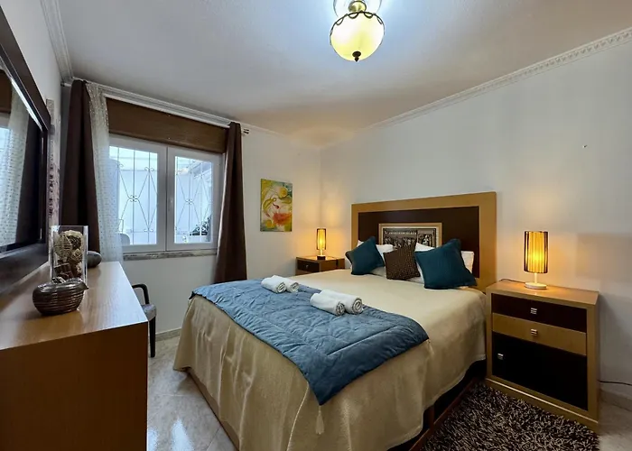 Albufeira Stylish 4 By Homing *